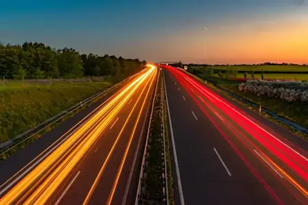 Kauf des ungarischen Autobahnnetzes und der Plakette